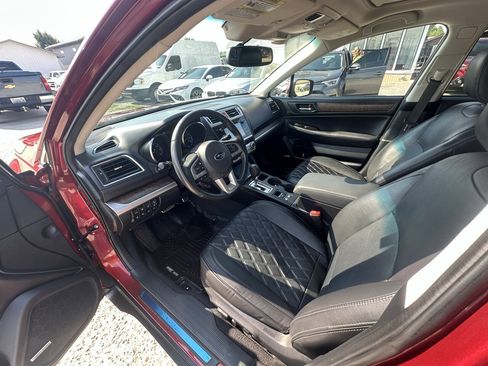 Used 2016 Subaru Outback 3.6R Limited AWD/4WD image 8