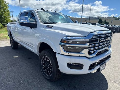 New 2026 RAM 2500 Limited AWD/4WD image 7