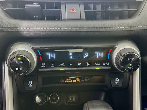 Used 2023 Toyota RAV4 XLE w/ Convenience Package image 23