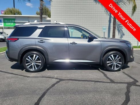Used 2024 Nissan Pathfinder Platinum w/ Cargo Package FWD image 33