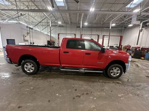 Used 2024 RAM 3500 Big Horn AWD/4WD image 10