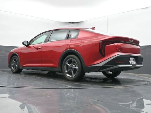 Used 2025 Kia K4 FWD image 26