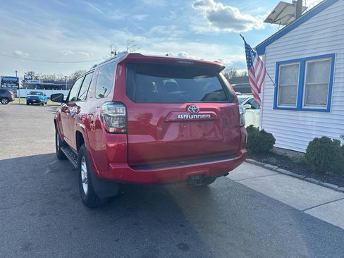 Used 2017 Toyota 4Runner SR5 Premium image 5