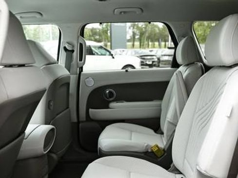 New 2026 Hyundai Palisade SEL FWD image 8
