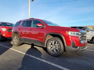 Used 2023 GMC Acadia SLE w/ Driver Convenience Package video 2