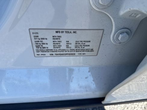 Used 2023 Tesla Model Y Long Range image 6