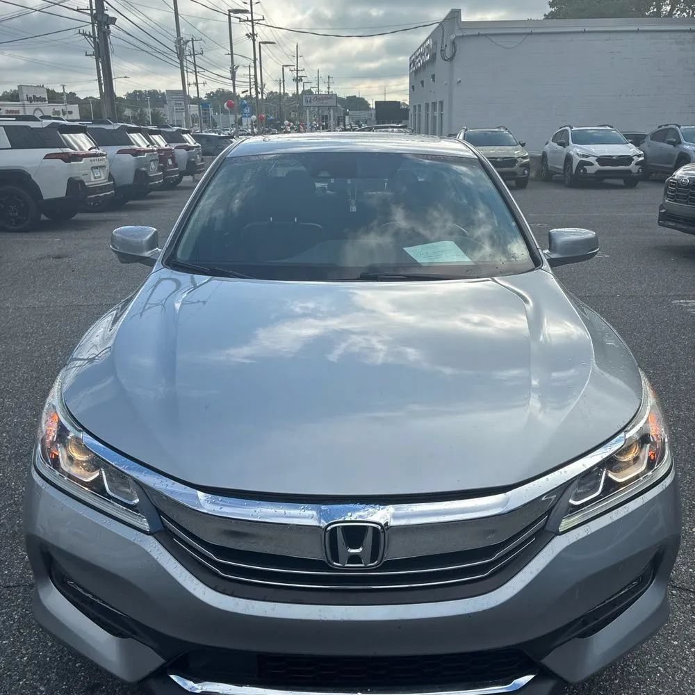 Used 2017 Honda Accord EX-L image 15