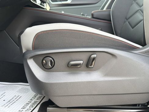 New 2026 Volkswagen Atlas Peak Edition AWD/4WD image 26