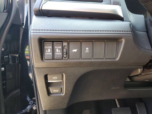 New 2026 Honda Odyssey EX-L image 18