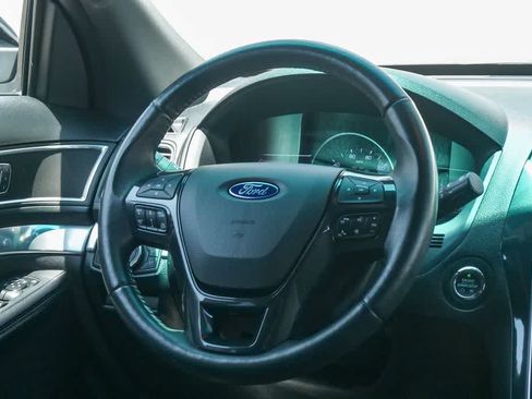 Used 2016 Ford Explorer Sport w/ Equipment Group 401A AWD/4WD image 13
