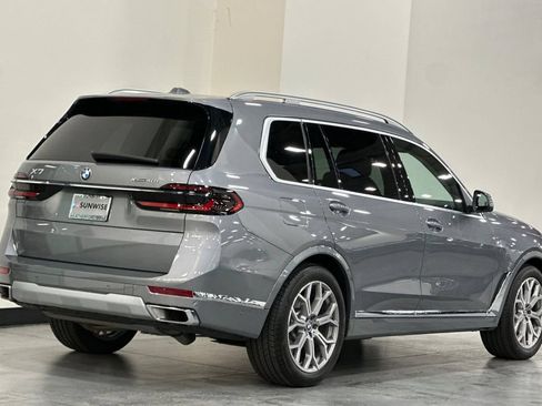 Used 2026 BMW X7 xDrive40i AWD/4WD image 4