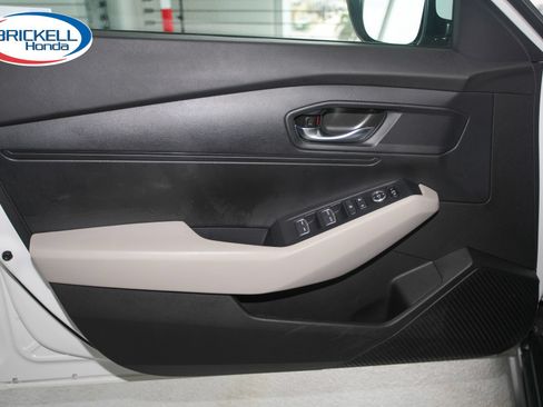 Used 2025 Honda Accord LX image 12