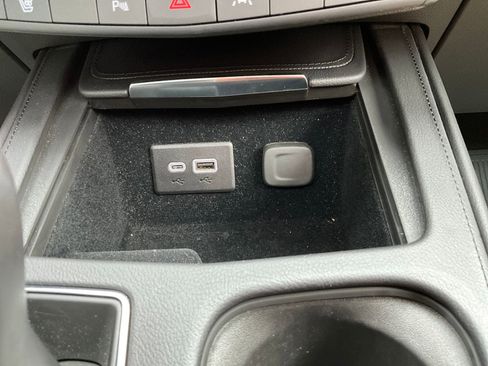 Certified 2024 Cadillac XT4 Premium Luxury w/ Active Safety Package image 28