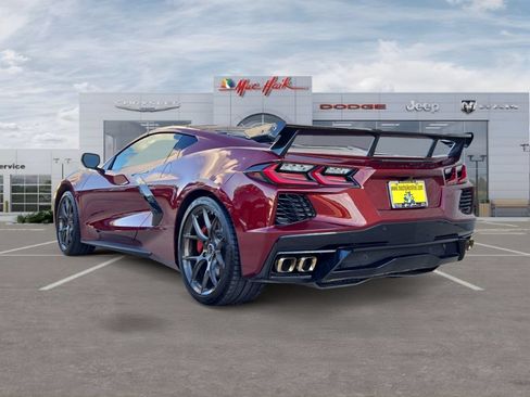Used 2020 Chevrolet Corvette Stingray Preferred Cpe w/ 2LT Preferred Equipment Group RWD image 3