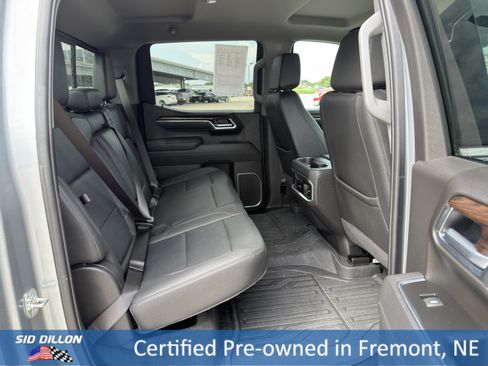 Certified 2025 GMC Sierra 1500 SLT w/ SLT Premium Plus Package AWD/4WD image 16