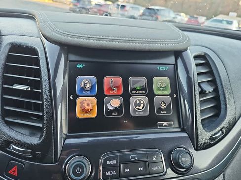 Used 2017 Chevrolet Impala Premier image 19