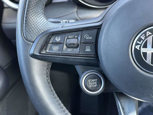 Used 2024 Alfa Romeo Tonale Ti image 25