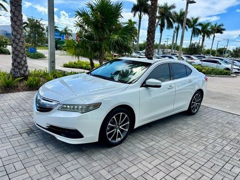 Used 2017 Acura TLX V6 w/ Technology Package image 3
