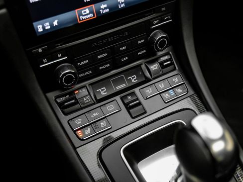 Used 2018 Porsche 911 Turbo S image 67