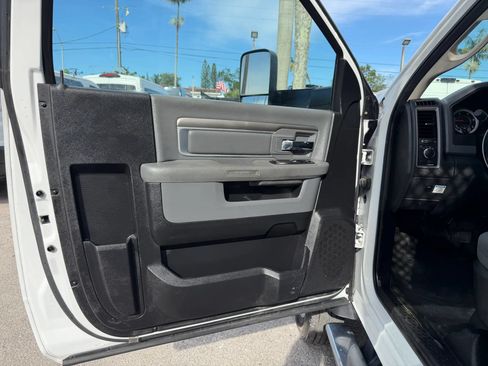 Used 2016 RAM 5500 Tradesman w/ Power Accessory Group AWD/4WD image 12
