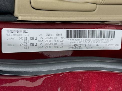 Used 2018 Jeep Grand Cherokee Limited AWD/4WD image 37