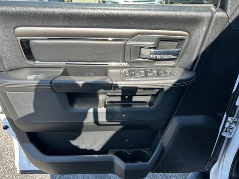 Used 2017 RAM 1500 Sport AWD/4WD image 12
