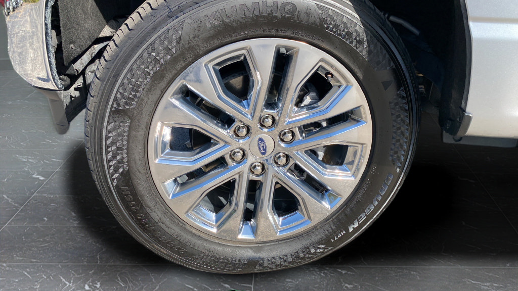 Used 2024 Ford F150 Lariat AWD/4WD image 44
