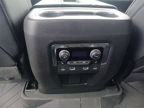 Used 2023 Chevrolet Tahoe Premier image 24