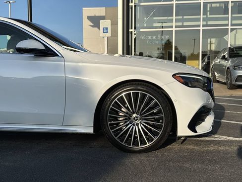Certified 2024 Mercedes-Benz E 350 4MATIC Sedan image 9