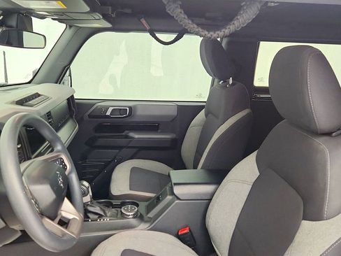 Used 2022 Ford Bronco 2-Door w/ Sasquatch Package image 18