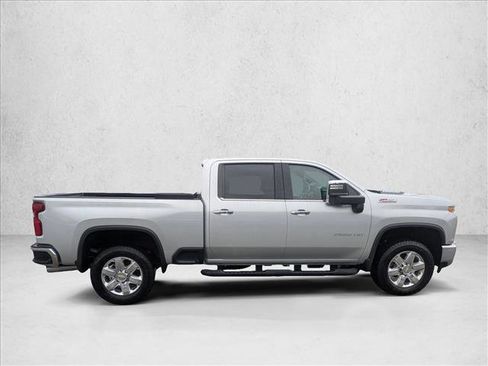 Used 2022 Chevrolet Silverado 2500 LTZ w/ LTZ Premium Package image 4