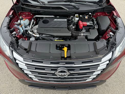 New 2026 Nissan Rogue SV AWD/4WD image 36