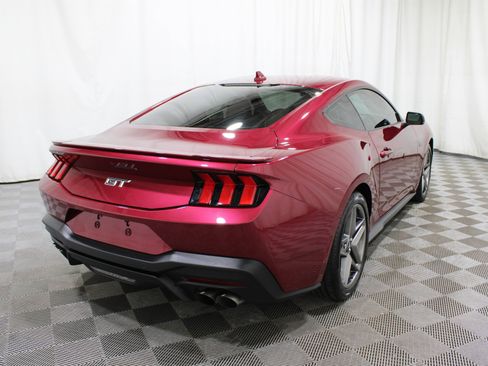 Used 2025 Ford Mustang GT Premium image 31