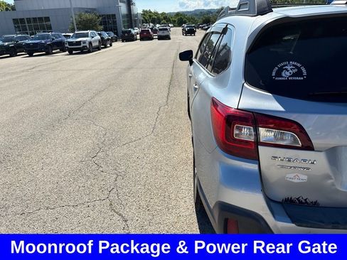 Used 2018 Subaru Outback 2.5i Premium AWD/4WD image 4