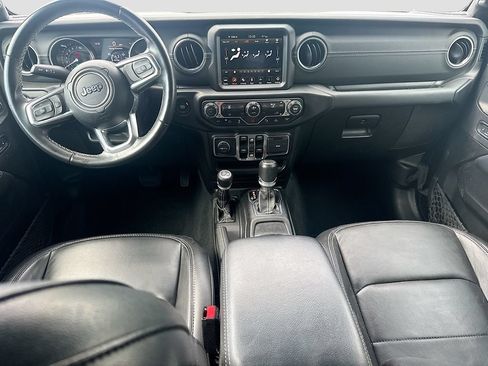 Used 2022 Jeep Wrangler Unlimited Sahara w/ Safety Group AWD/4WD image 24