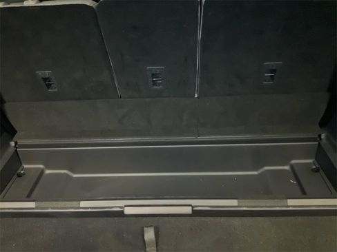 Used 2025 Ford Expedition Max Active image 32