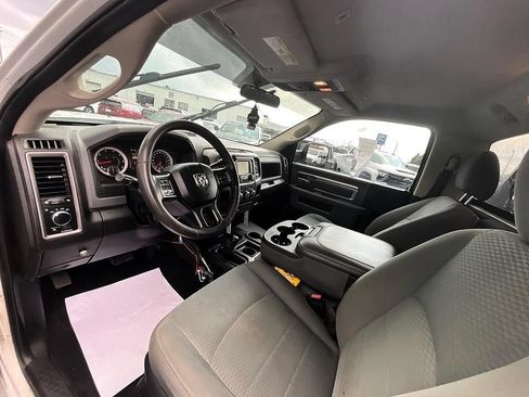 Used 2018 RAM 2500 Tradesman w/ Chrome Appearance Group AWD/4WD image 34