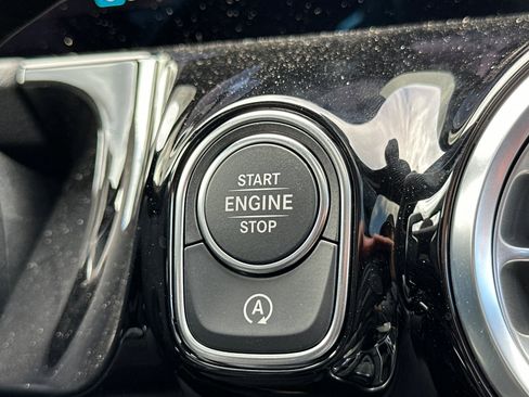 New 2025 Mercedes-Benz GLA 35 AMG 4MATIC image 29