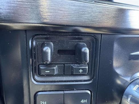 Used 2023 Ford F250 Lariat w/ Lariat Ultimate Package image 17