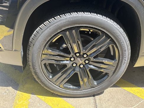 New 2026 GMC Acadia Elevation w/ Black Edition FWD image 13