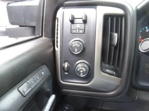 Used 2019 GMC Sierra 3500 Denali w/ Duramax Plus Package image 19