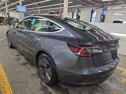 Used 2018 Tesla Model 3 Performance AWD/4WD image 4