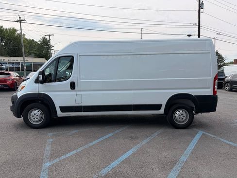 Used 2023 RAM ProMaster 2500 FWD image 4