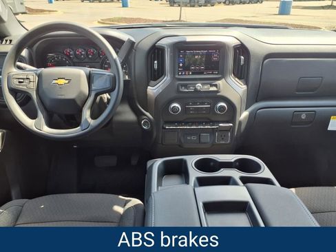 New 2026 Chevrolet Silverado 1500 Custom image 18