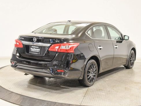 Used 2017 Nissan Sentra SV image 11