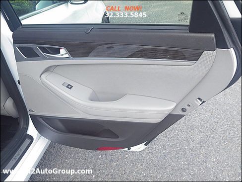 Used 2015 Hyundai Genesis 3.8 w/ Option Group 02 image 29