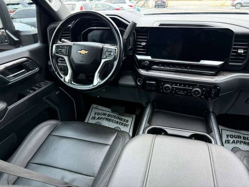 Used 2024 Chevrolet Silverado 3500 LTZ w/ LTZ Texas Edition image 28