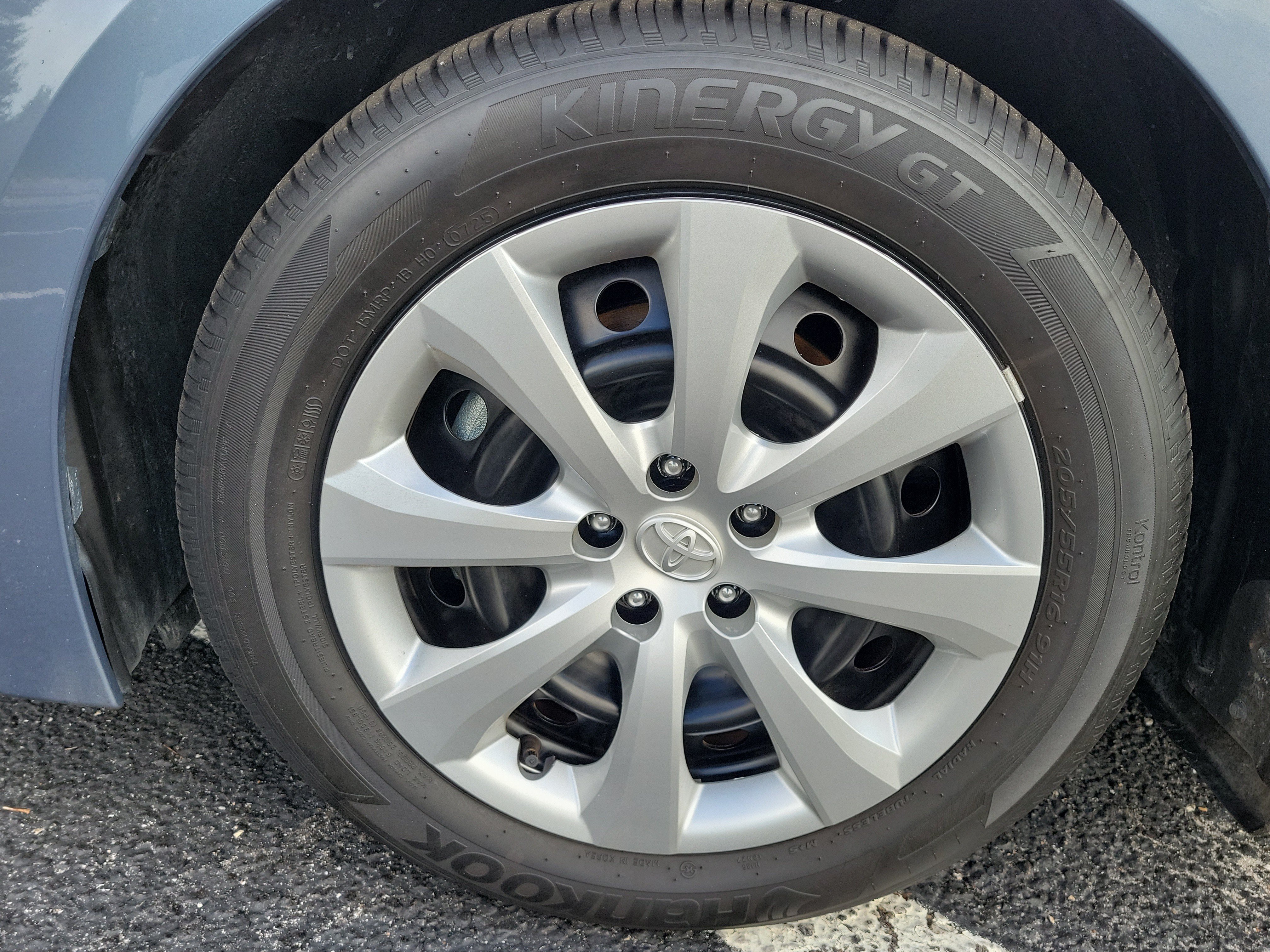 Certified 2025 Toyota Corolla LE FWD image 8