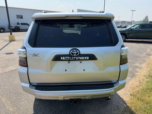 Used 2018 Toyota 4Runner TRD Off-Road Premium w/ TRD Performance Package AWD/4WD image 7