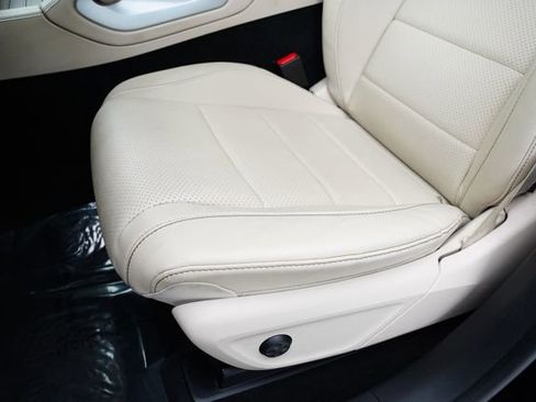 Used 2023 Mercedes-Benz GLS 450 4MATIC image 22